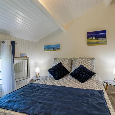 Au Chant Des Cigales Holiday home