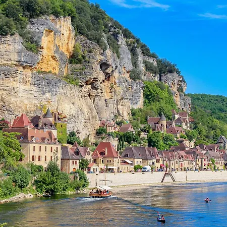 Au Chant Des Cigales Holiday home