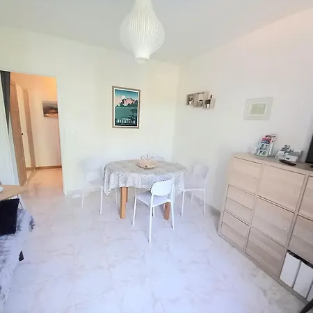 Au Chant Des Cigales Ferienhaus *